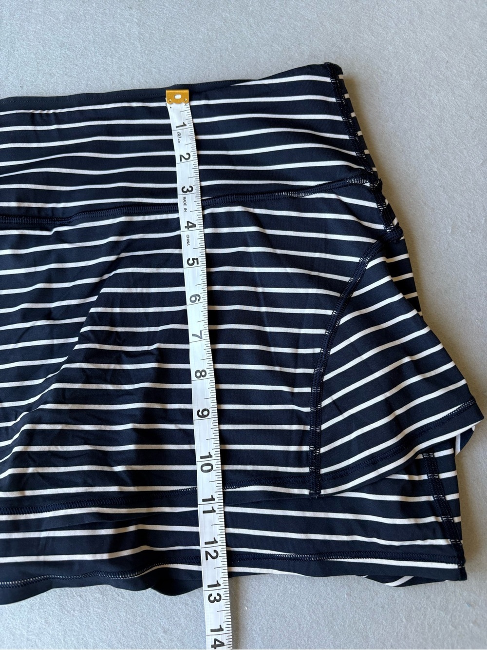 Athleta Stripe Stealth Skort Navy Blue and White Sz M Pickleball Tennis - Picture 7 of 7